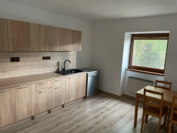 Interiér domu během procesu rekonstrukce